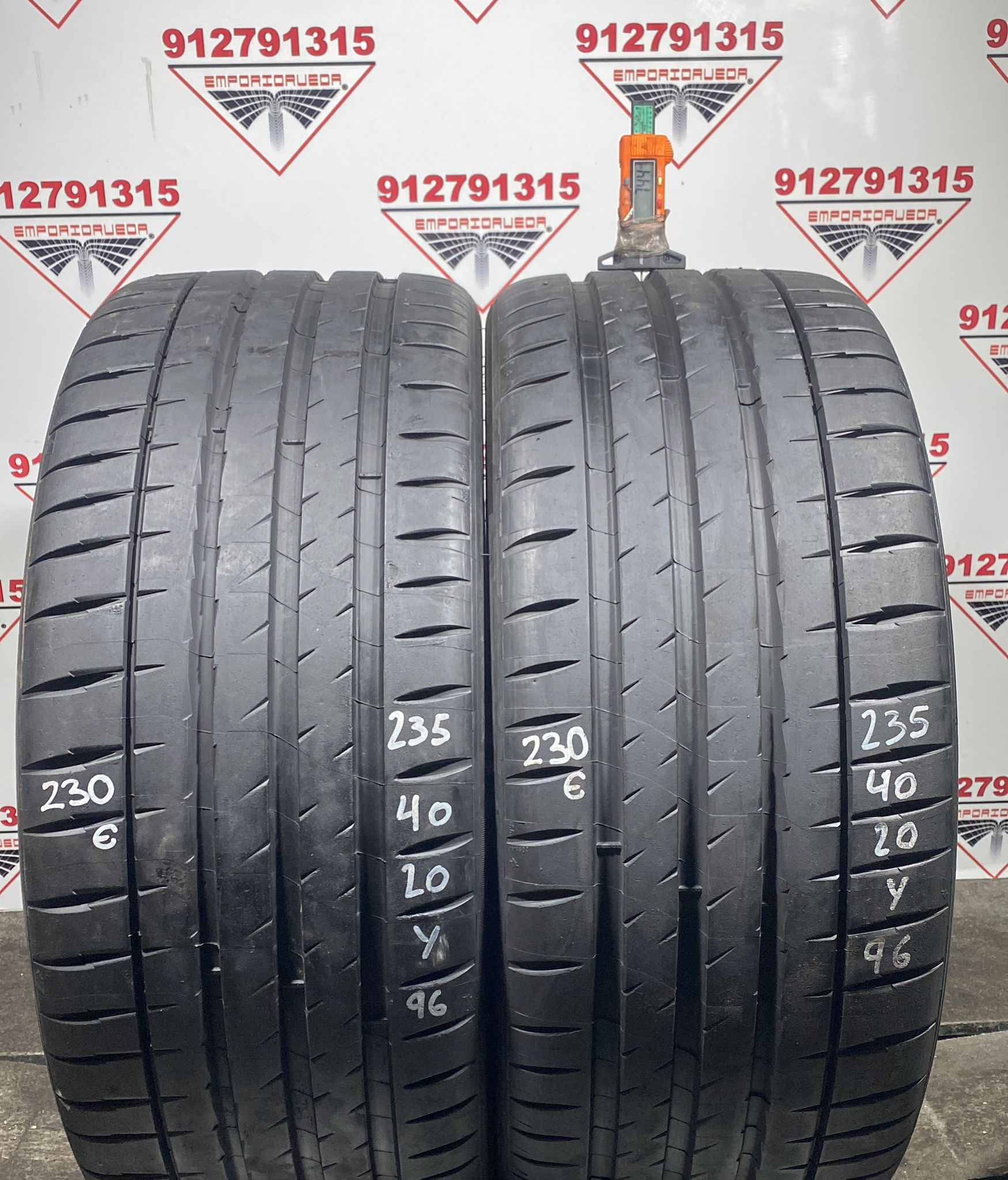 MICHELIN PILOT SPORT USADO  235/40 R20 96 Y